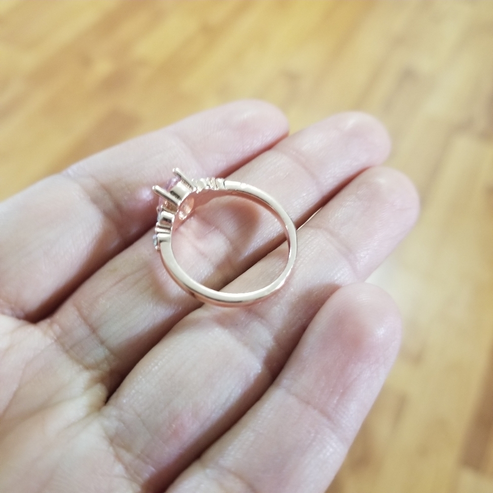 Beautiful Rose Gold Romantic Decorative Sz 8 Ring Zircon Gift - Picture 6 of 6